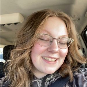 Meet your Posher, Jenna